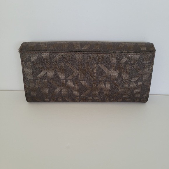 MICHAEL KORS MK Fulton Gusset Carryall Brown Saffiano Leather Envelope Wallet - Picture 2 of 14